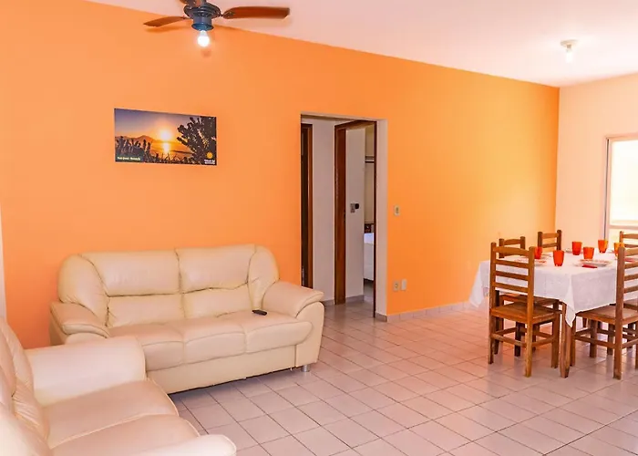 Apartamento Praia Grande Ubatuba 2 vagas garagem Internet WiFi