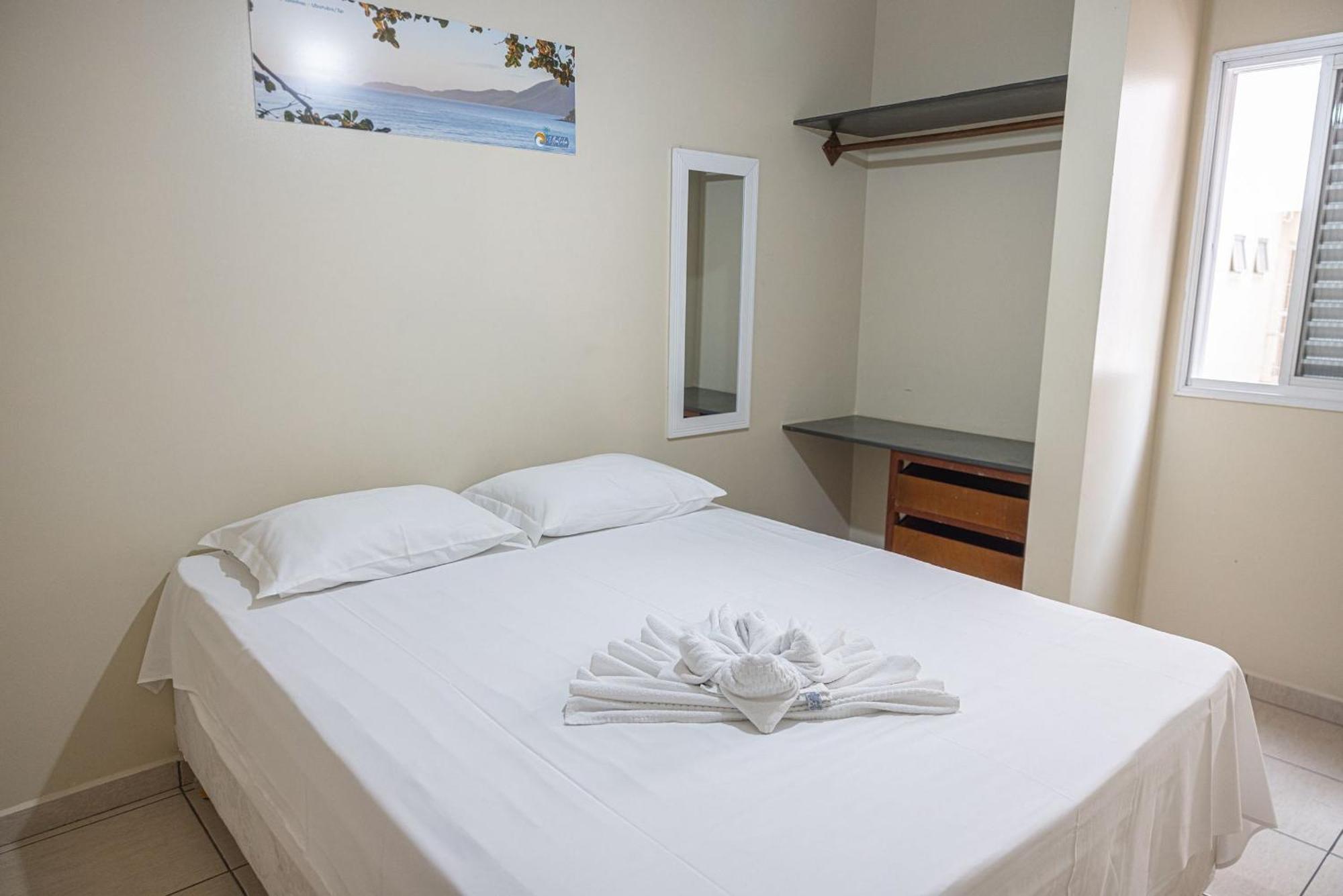 Apartamento Grande 2 Vagas Garagem Internet Wifi *