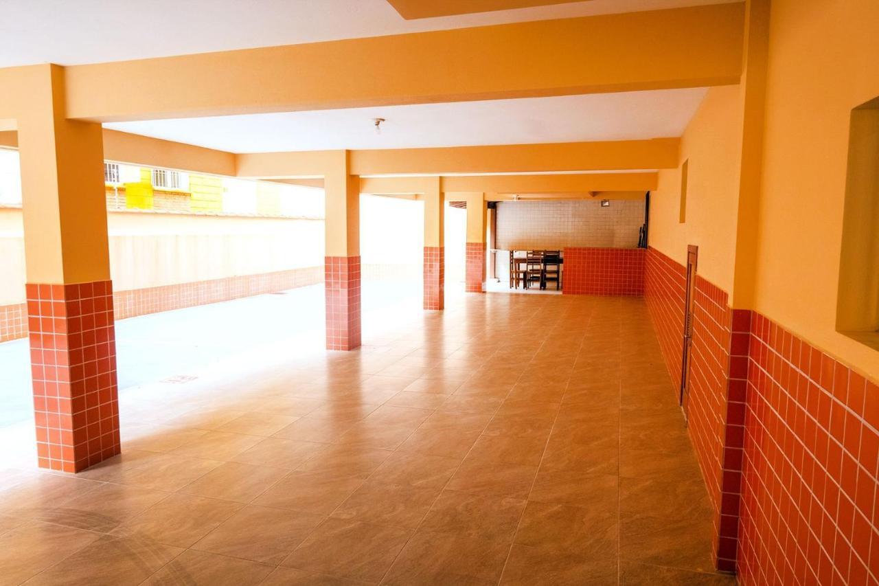 Apartamento Grande 2 Vagas Garagem Internet Wifi *